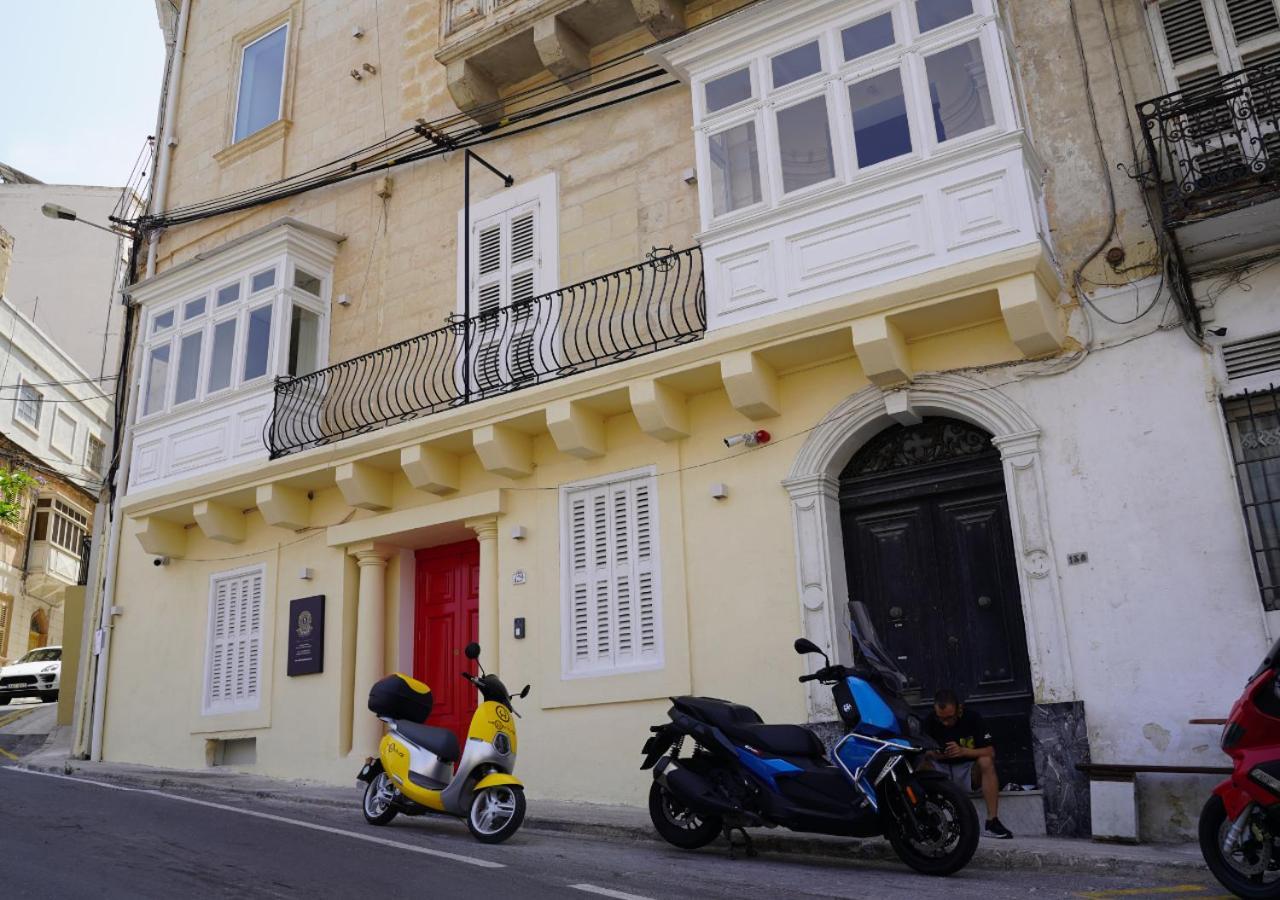 The Rose Hostel San Ġiljan Exterior foto