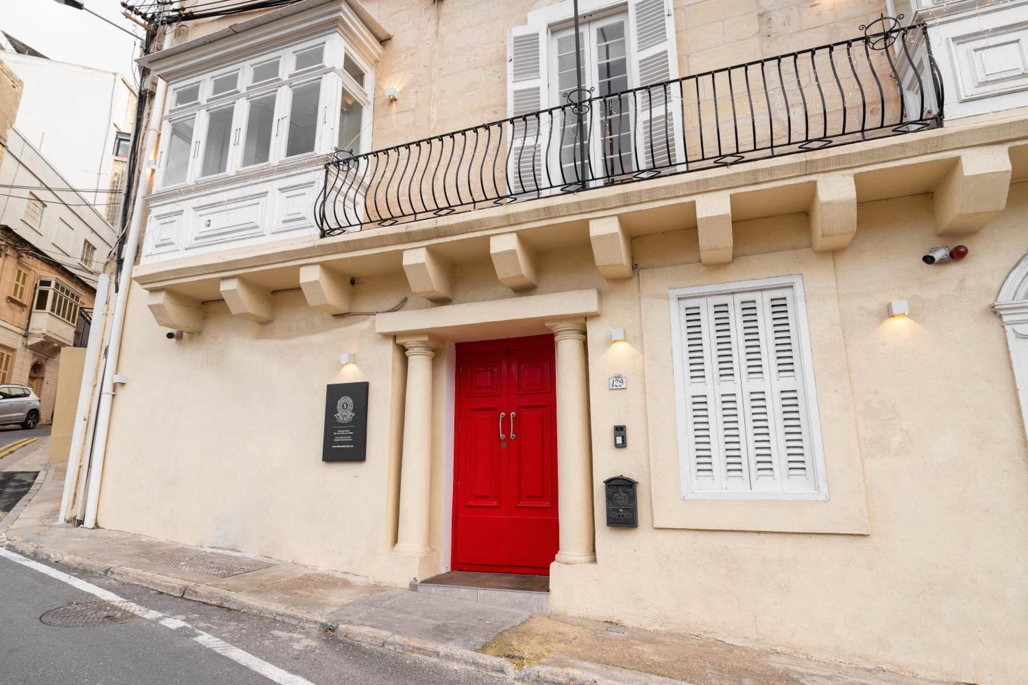 The Rose Hostel San Ġiljan Exterior foto