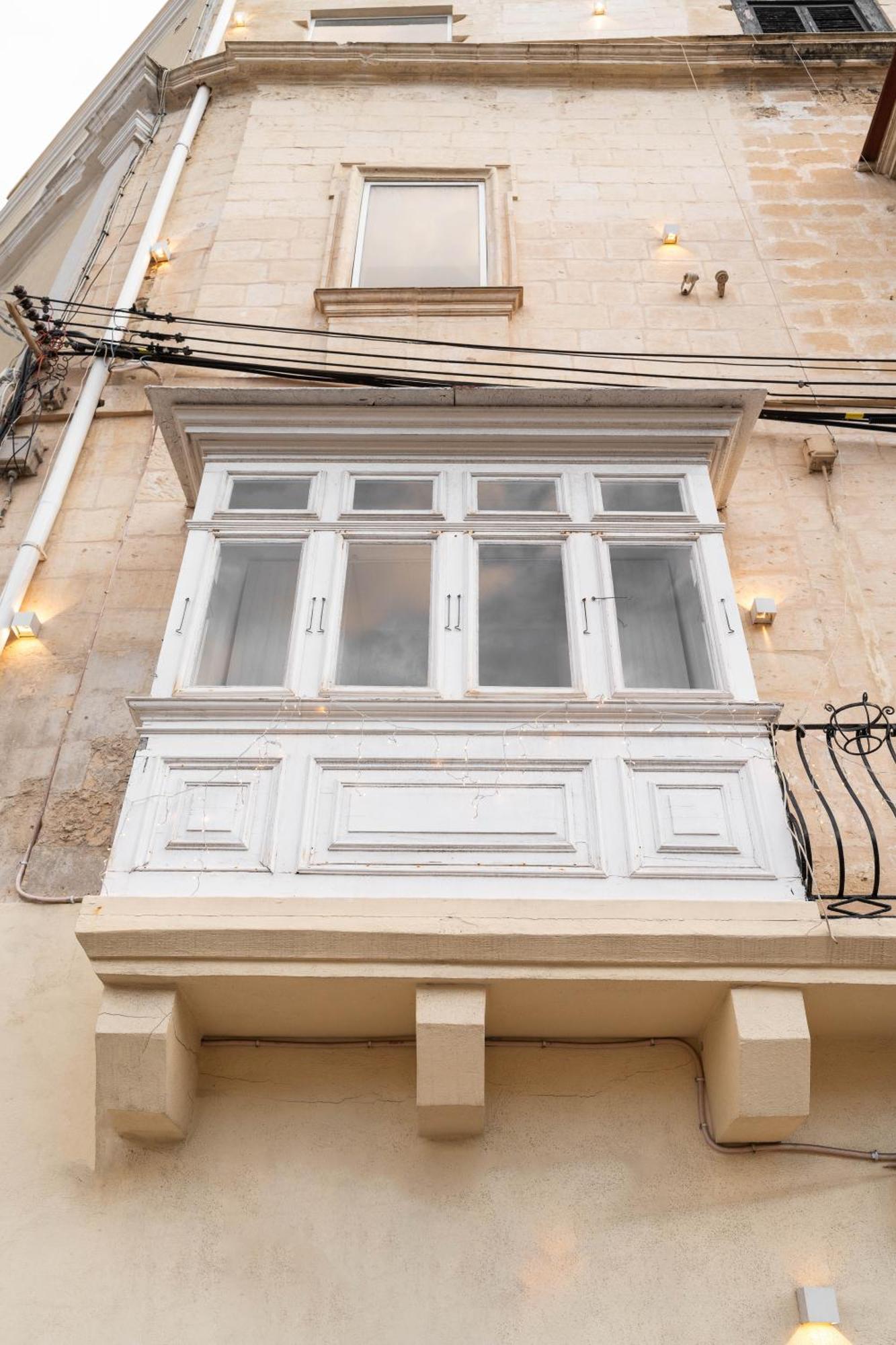 The Rose Hostel San Ġiljan Exterior foto
